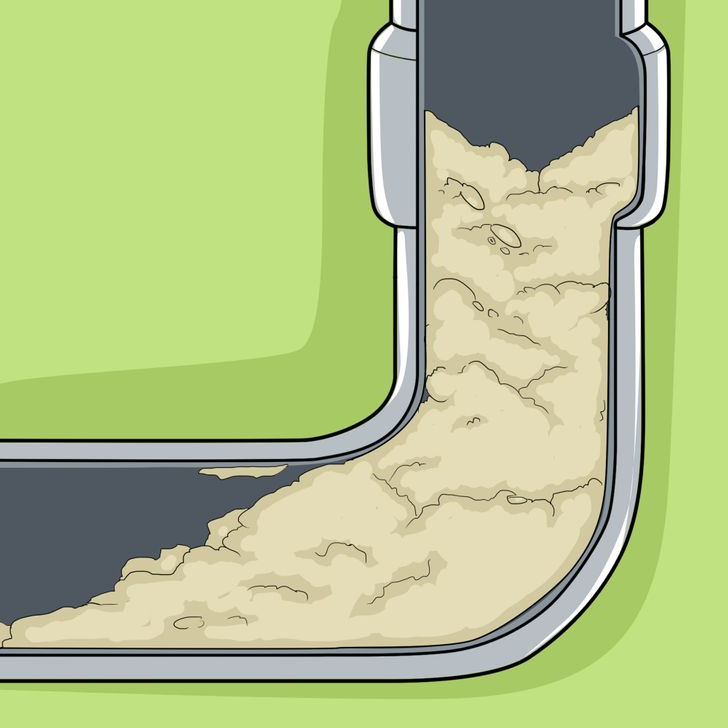 10 Items You Should Never Put Down the Drain